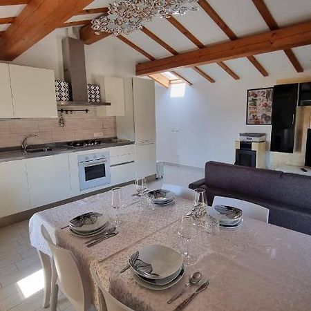 Apartament Casa Elsa Torri Del Benaco Zewnętrze zdjęcie