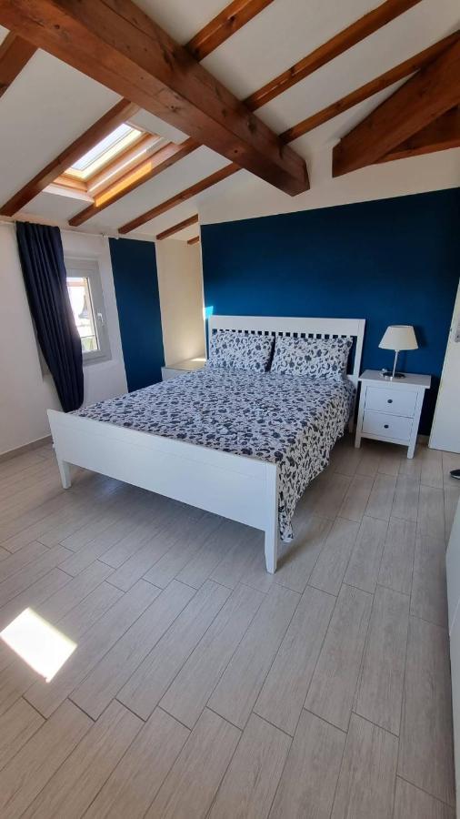 Apartament Casa Elsa Torri Del Benaco Zewnętrze zdjęcie